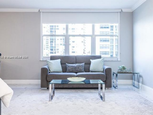 Квартира в аренду номер503 - фото 6244517