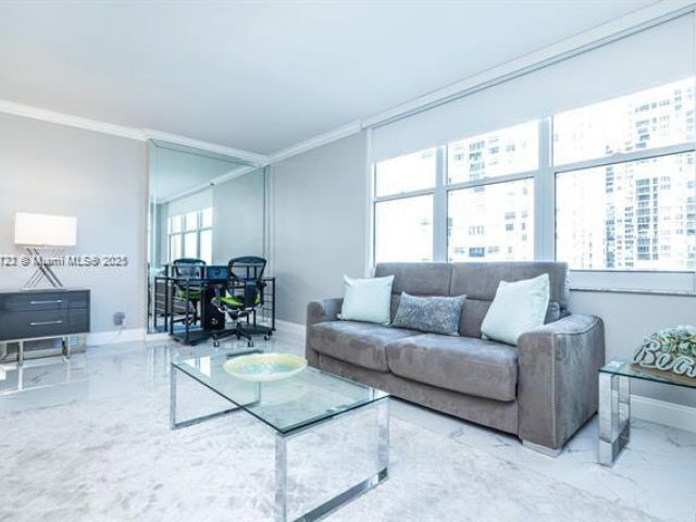 Квартира в аренду номер503 - фото 6244520