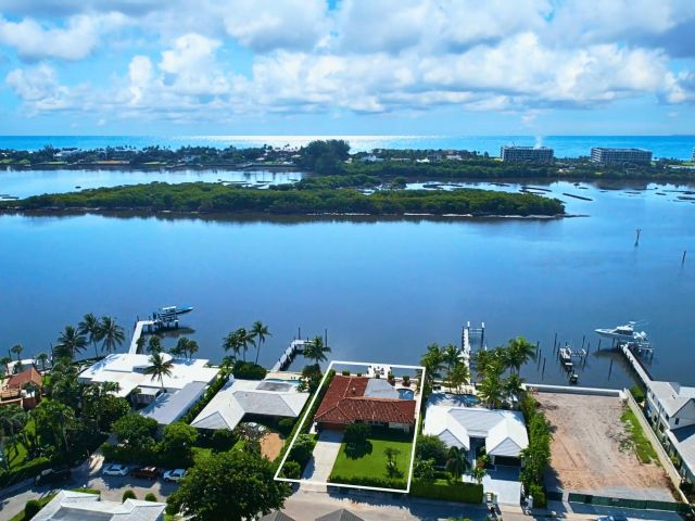 Продажа дома по адресу 7932 Flagler Court - фото 6245213