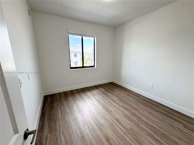 Дом в аренду по адресу 34526 SW 191st Ave - фото 6244495