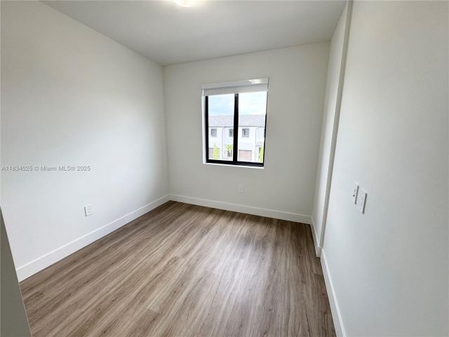 Дом в аренду по адресу 34526 SW 191st Ave - фото 6244497