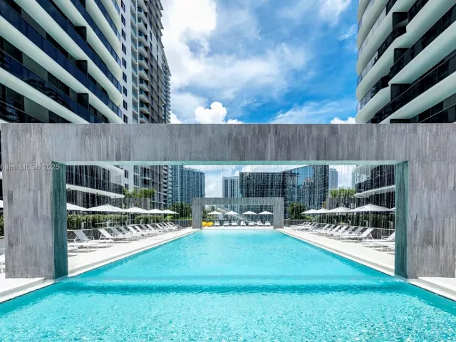 Продажа квартиры #3009 - фото 6767589