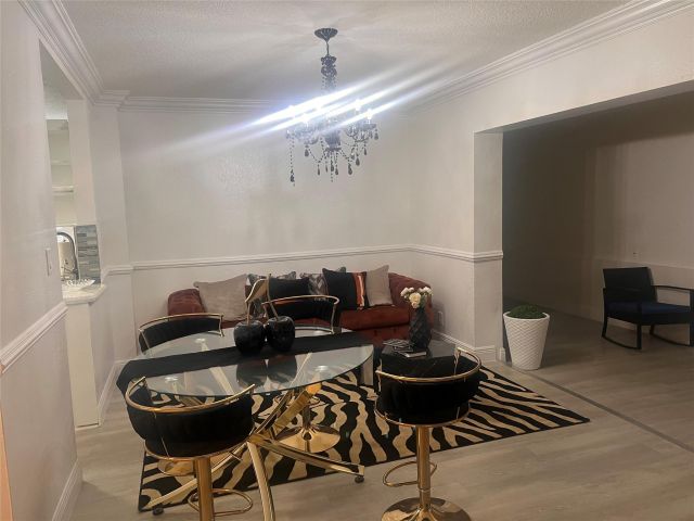 Дом в аренду по адресу 1741 NE 39th St - фото 6245794