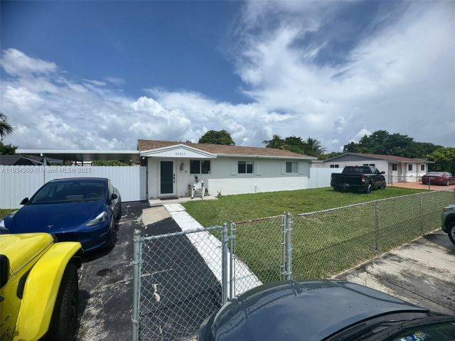 Продажа дома по адресу 20210 SW 112th Pl - фото 6245364