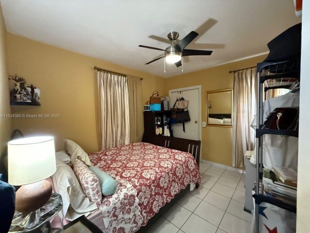 Продажа дома по адресу 1535 NE 171st St - фото 6284598