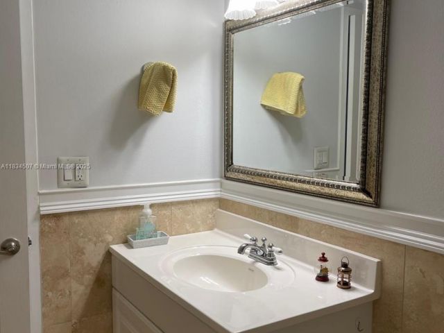 Продажа квартиры #1602 - фото 6247052