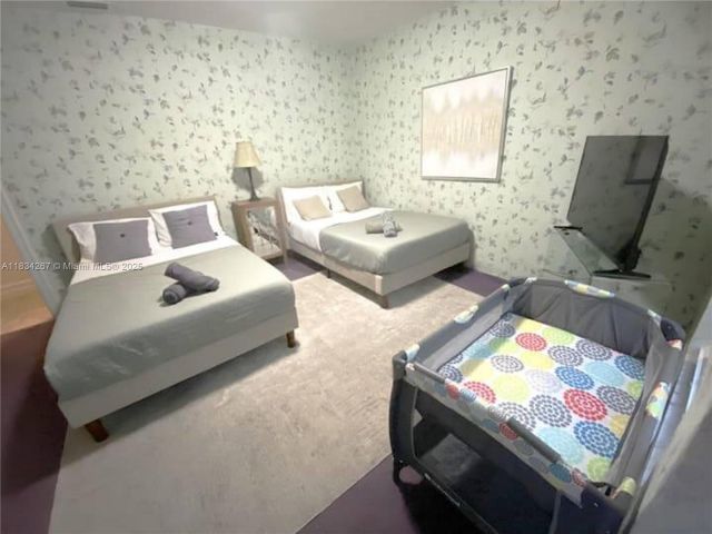 Дом в аренду по адресу 1134 Harrison St - фото 6246929