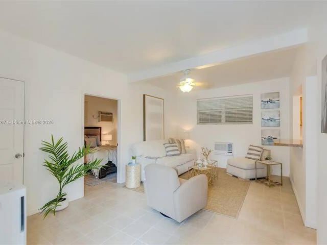 Дом в аренду по адресу 1134 Harrison St - фото 6246933