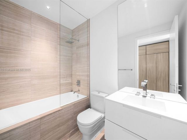 Квартира в аренду номерLPH21 - фото 6247735