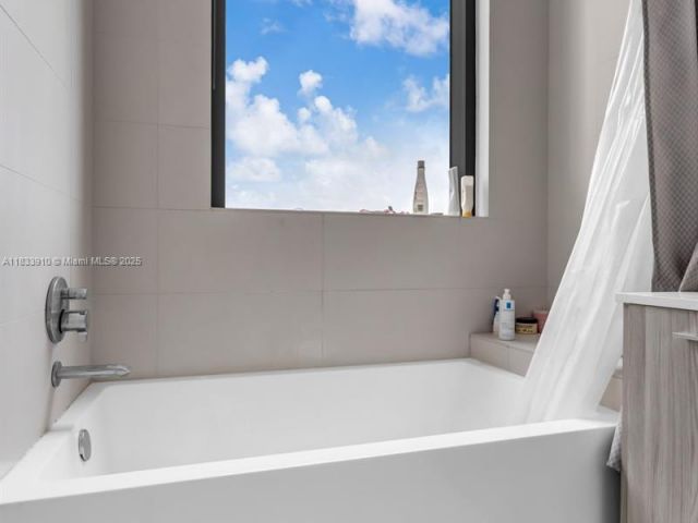 Продажа квартиры #2308 - фото 6247859