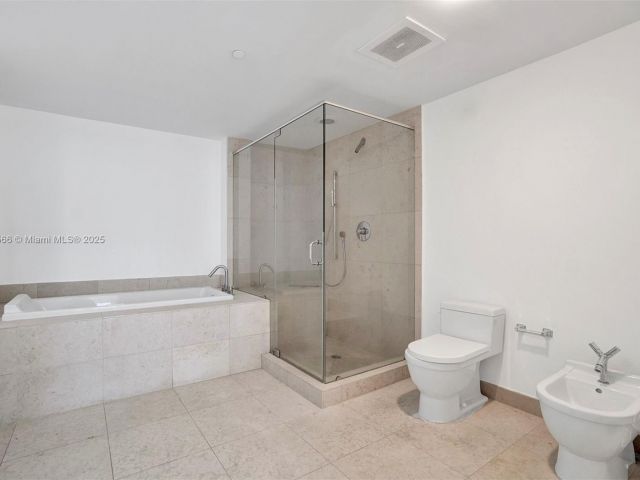 Продажа квартиры #4505 - фото 6263367