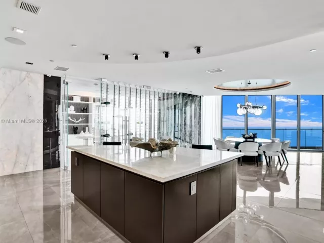 Продажа квартиры #5000 + Cabana #22 - фото 6258761