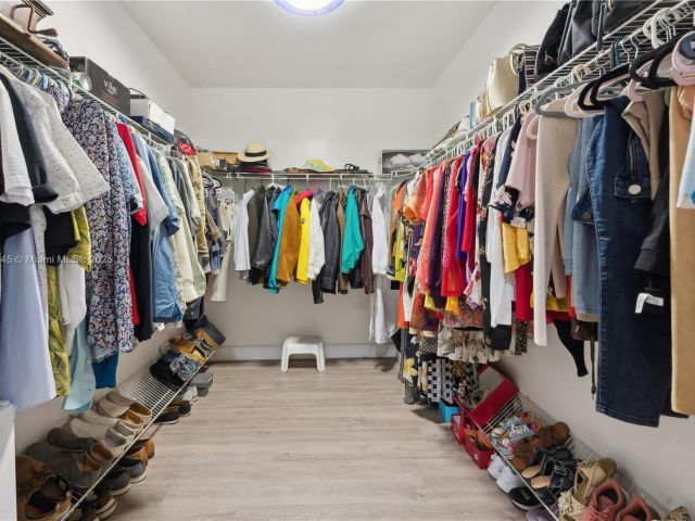 Продажа дома по адресу 19520 SW 206th St - фото 6259269