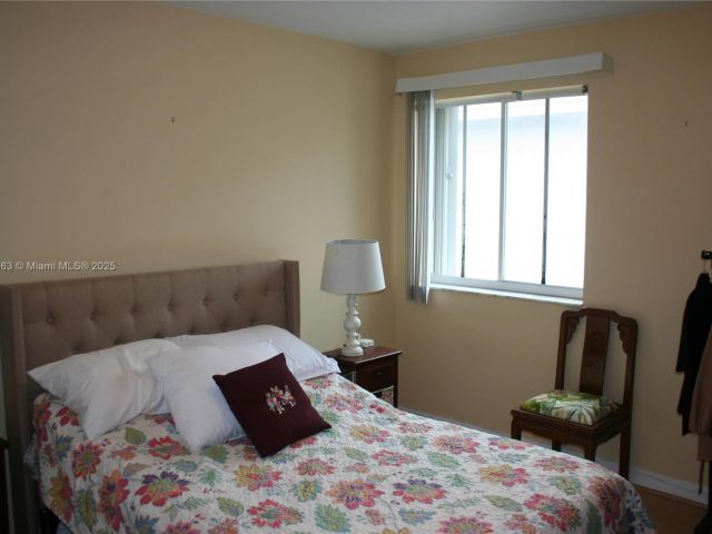 Продажа дома по адресу 9631 NW 47th Ter - фото 6249113