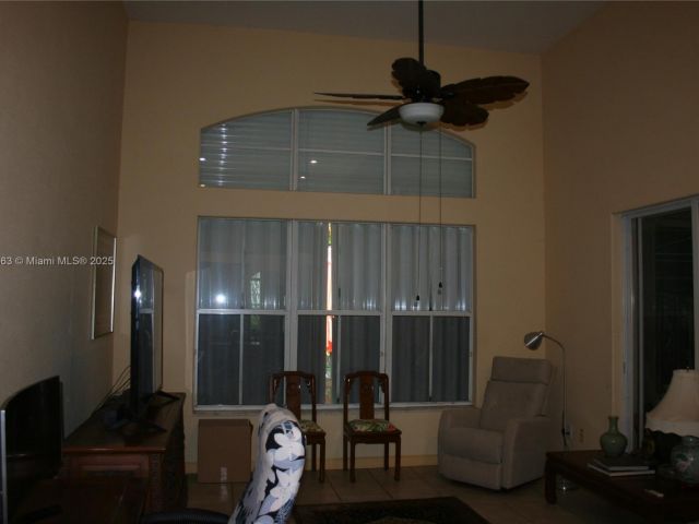 Продажа дома по адресу 9631 NW 47th Ter - фото 6249122