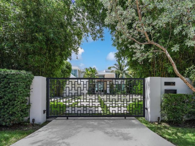 Продажа дома по адресу 30 Palm Ave - фото 6265672