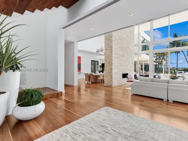 Продажа дома по адресу 30 Palm Ave - фото 9362768