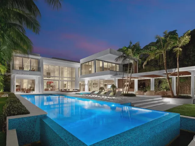 Продажа дома по адресу 30 Palm Ave - фото 6265686