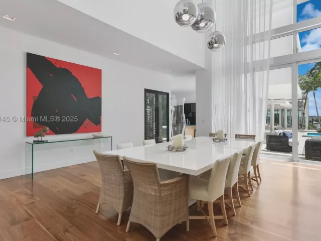 Продажа дома по адресу 30 Palm Ave - фото 9362760