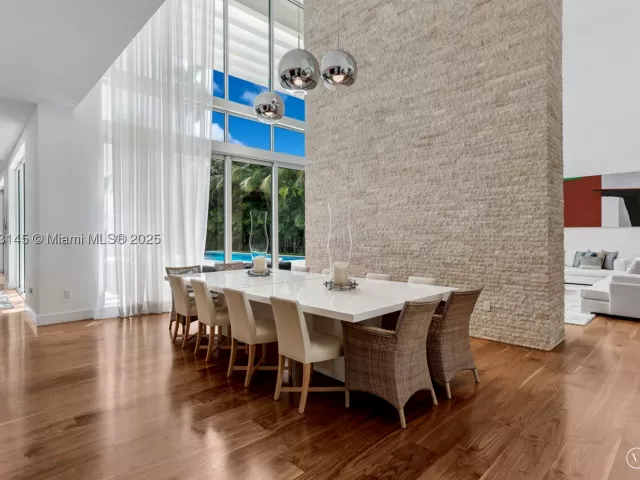 Продажа дома по адресу 30 Palm Ave - фото 9362761