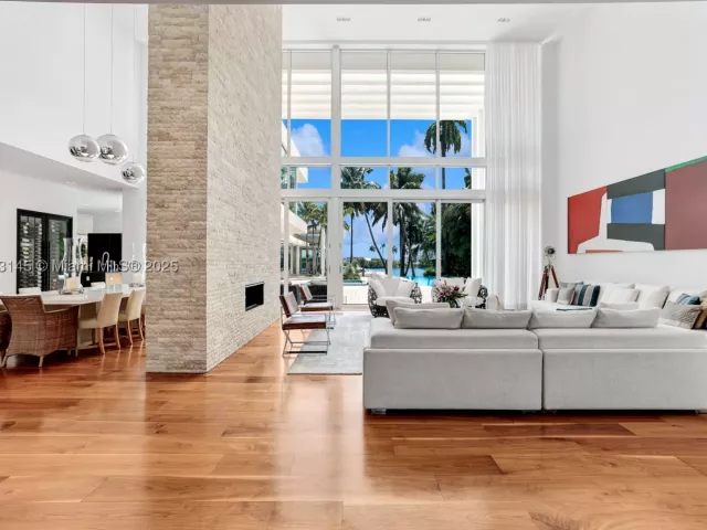 Продажа дома по адресу 30 Palm Ave - фото 9362769