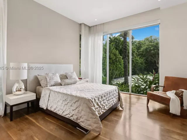 Продажа дома по адресу 30 Palm Ave - фото 9362771