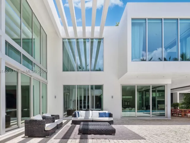 Продажа дома по адресу 30 Palm Ave - фото 9362788
