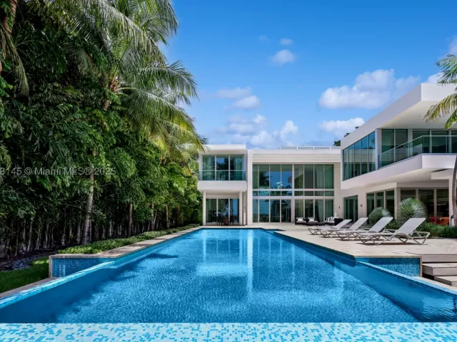 Продажа дома по адресу 30 Palm Ave - фото 9362793