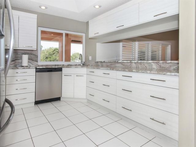 Продажа дома по адресу 5737 SW 89th Way - фото 6251482