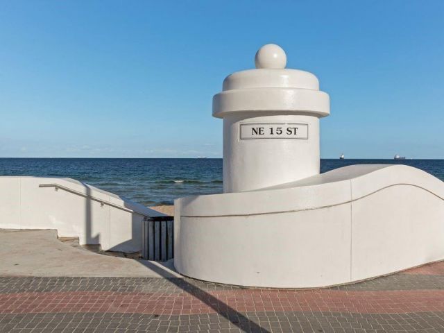 Дом в аренду по адресу 1501 E Fort Lauderdale Beach Blvd - фото 6249918