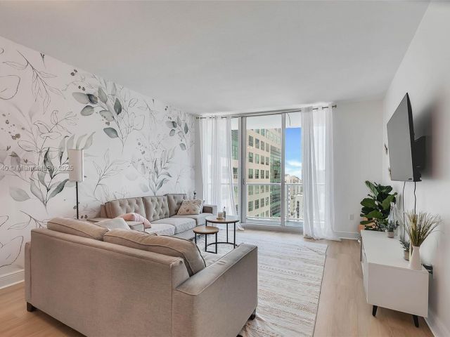 Продажа квартиры #2204 - фото 6257986