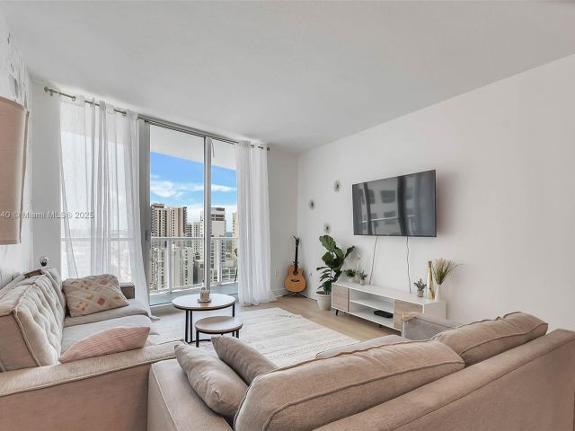 Продажа квартиры #2204 - фото 6257987