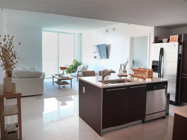 Продажа квартиры #3804 - фото 6251432