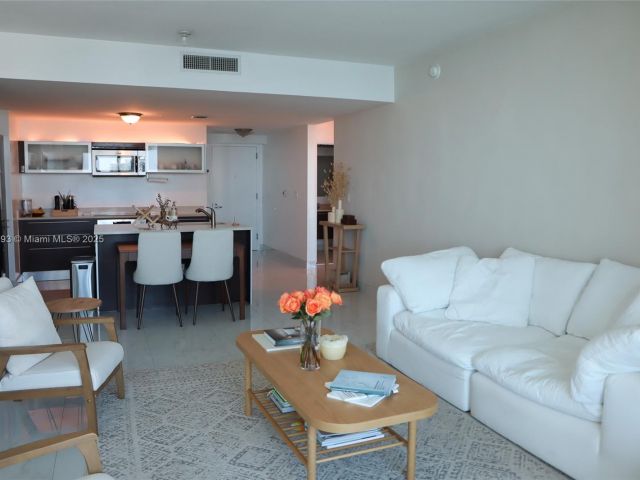 Продажа квартиры #3804 - фото 6251433