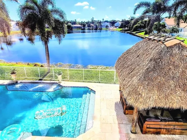 Продажа дома по адресу 3460 SW 52nd St - фото 6354924