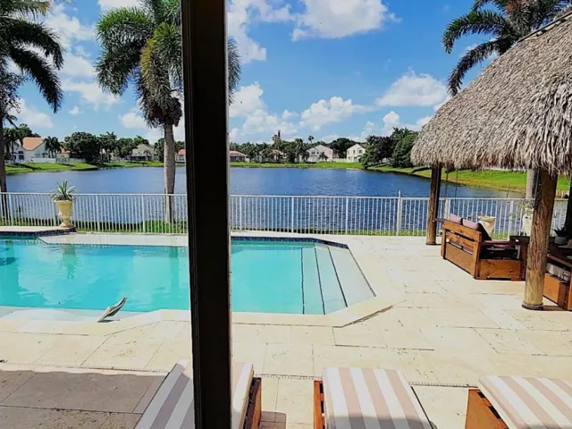 Продажа дома по адресу 3460 SW 52nd St - фото 6354925