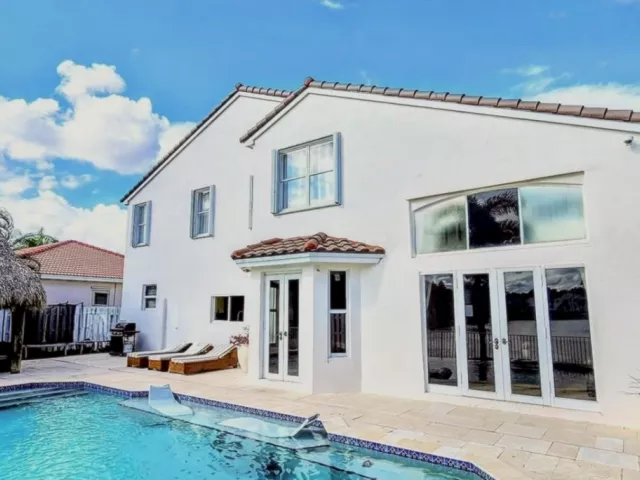 Продажа дома по адресу 3460 SW 52nd St - фото 6354930