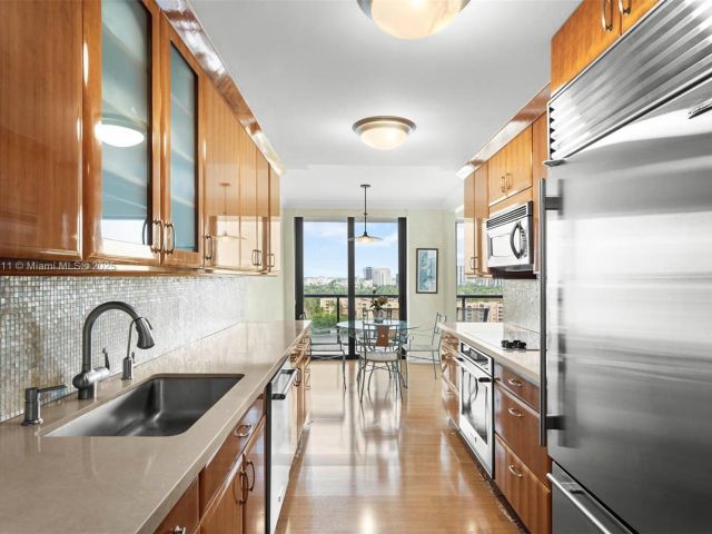 Продажа квартиры #12-E - фото 6263241