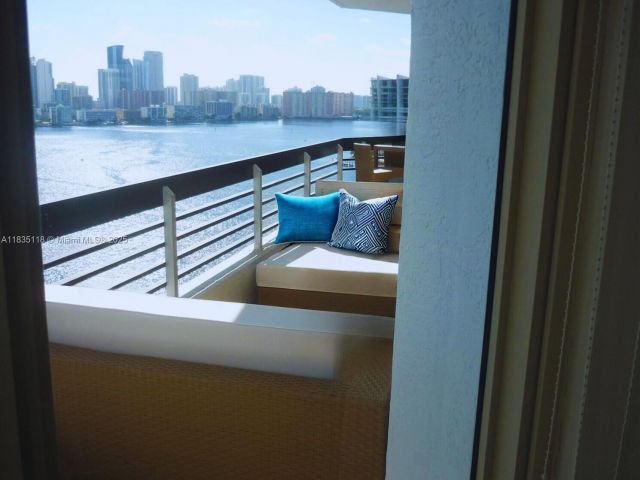 Продажа квартиры #1714 - фото 6266103