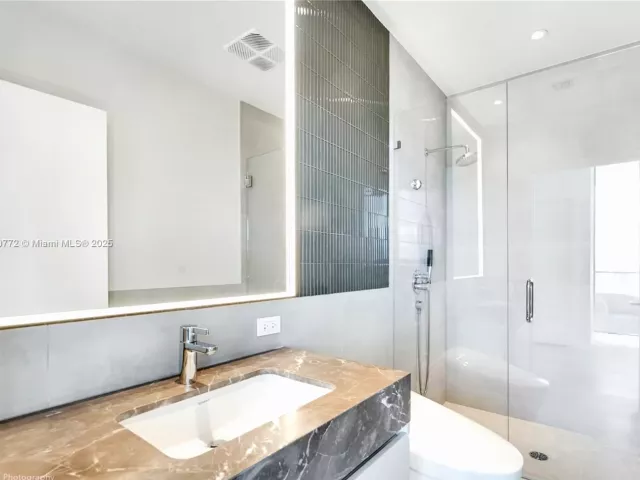 Продажа квартиры #4401 - фото 6259951