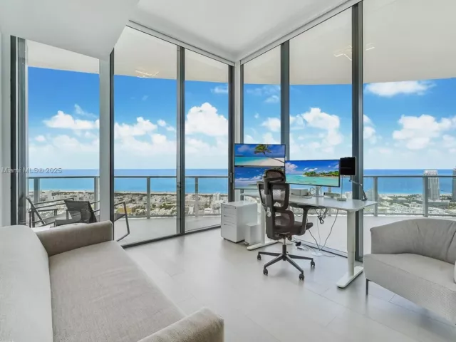 Продажа квартиры #4401 - фото 6259952