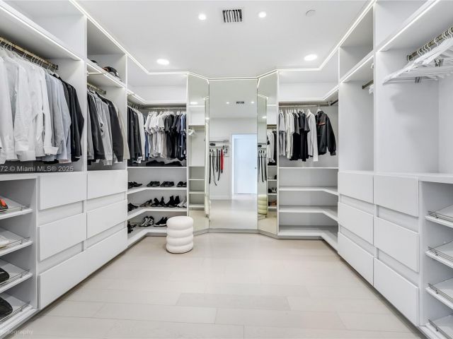 Продажа квартиры #4401 - фото 6259953