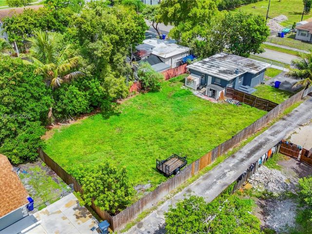 Продажа дома по адресу 5734 Mckinley St - фото 6254851