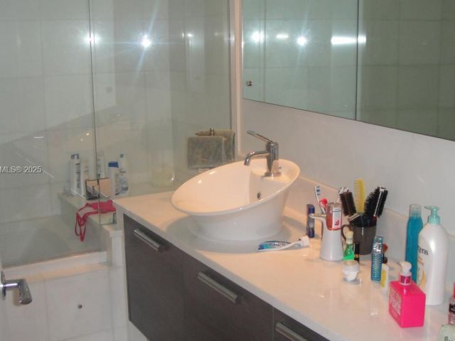 Продажа квартиры #222 - фото 7456921