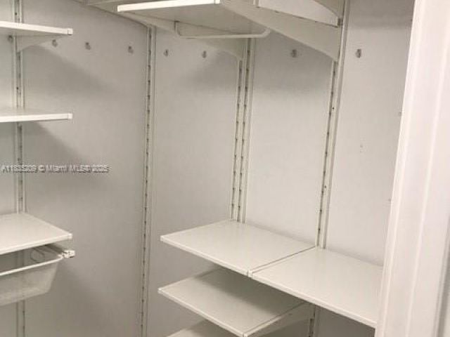 Продажа квартиры #607 - фото 6257035