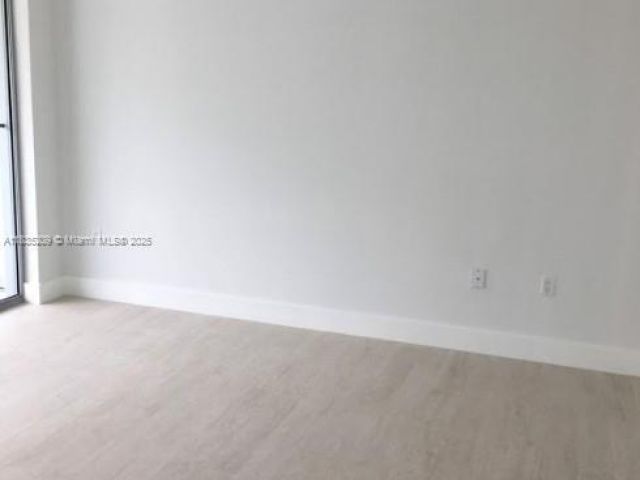 Продажа квартиры #607 - фото 6257045