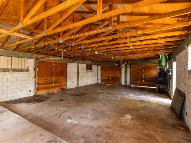 Продажа дома по адресу 801 SW 18th St - фото 6280982