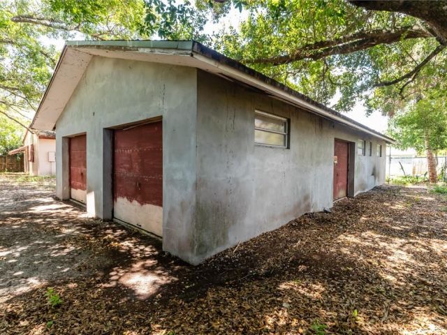 Продажа дома по адресу 801 SW 18th St - фото 6280983