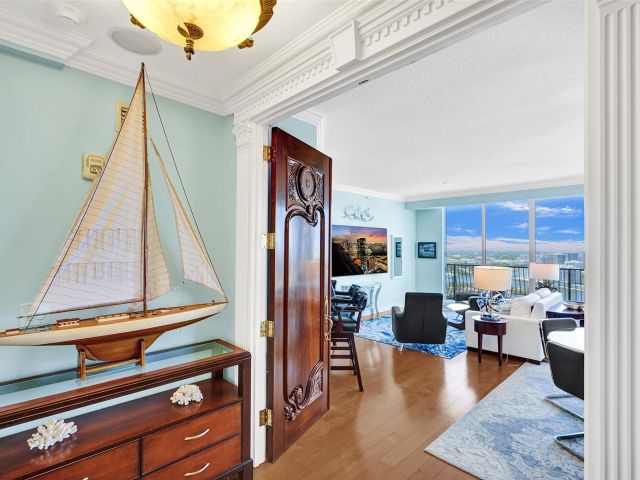 Продажа квартиры #2705 - фото 6264786