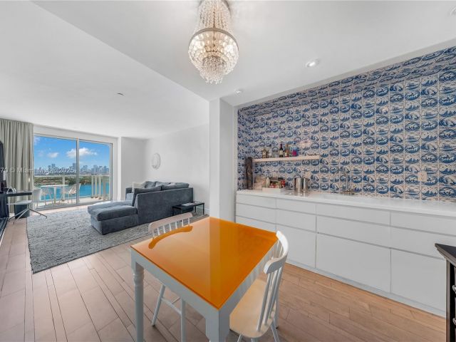 Продажа квартиры #1614 - фото 6257697